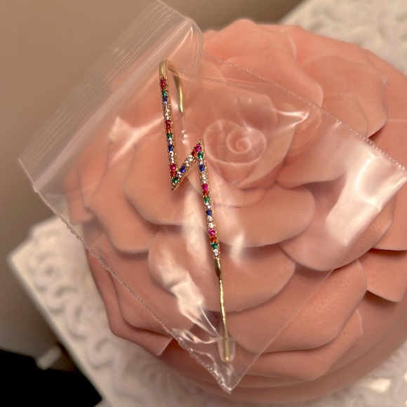 NEW ⚡️ Earring cuff crawler hook - Picture 4 of 4